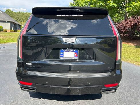 Used 2022 Cadillac Escalade Sport w/ LPO, ONYX Package RWD image 22