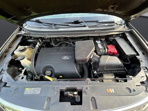 Used 2012 Ford Edge SEL FWD image 30