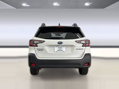 Used 2023 Subaru Outback Onyx Edition AWD/4WD image 10