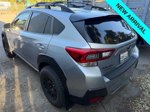 Used 2022 Subaru Crosstrek 2.5i Sport w/ Moonroof Package image 4