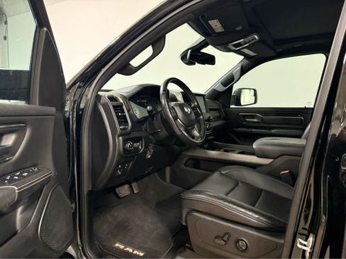 Used 2019 RAM 1500 Sport w/ Level 2 Equipment Group AWD/4WD image 14