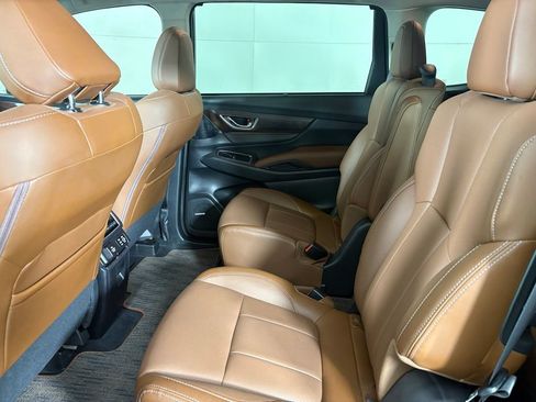 Used 2023 Subaru Ascent Touring AWD/4WD image 38