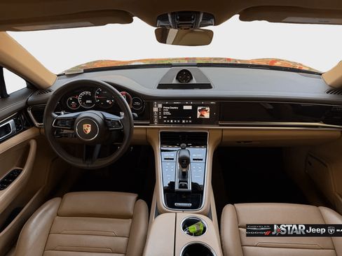 Used 2021 Porsche Panamera 4S AWD/4WD image 9
