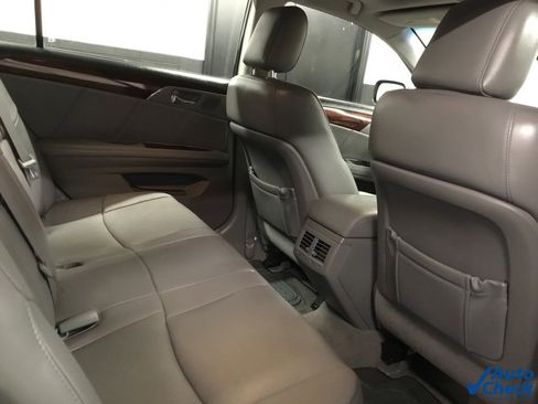 Used 2009 Toyota Avalon Limited image 32