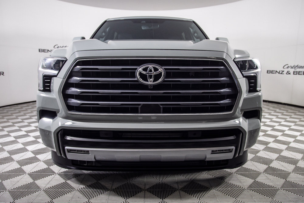 Used 2025 Toyota Sequoia Limited AWD/4WD image 5