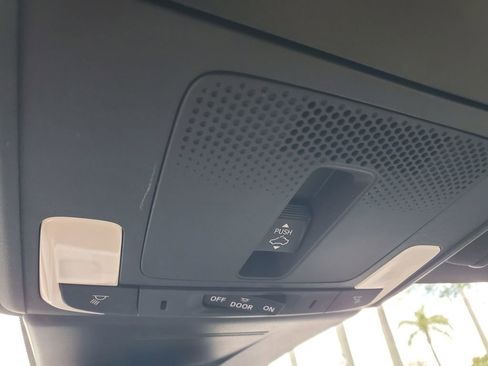 Used 2023 Acura Integra A-Spec image 32