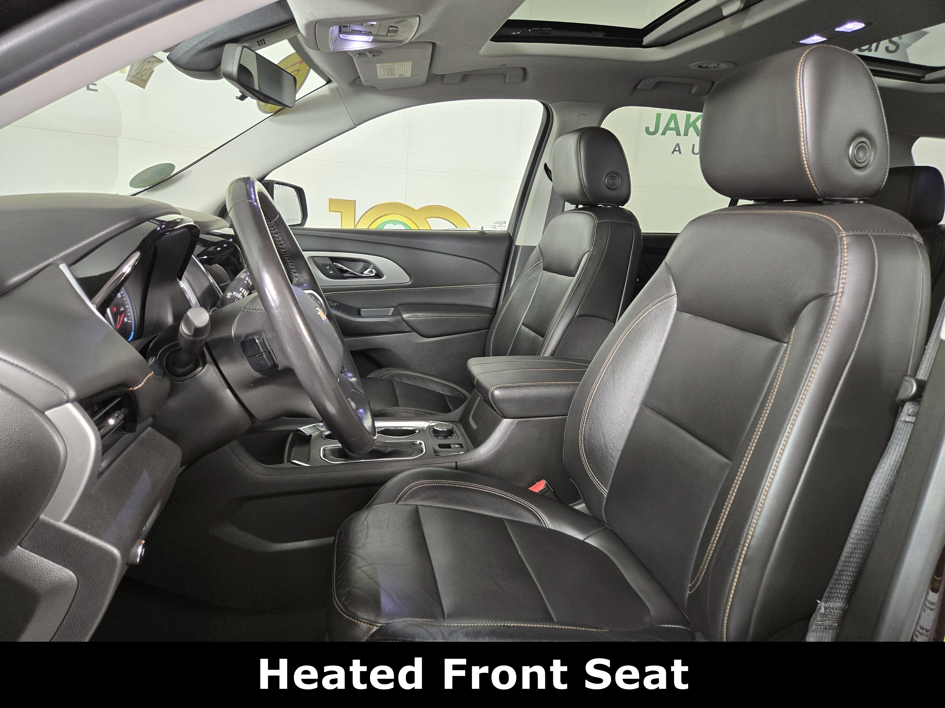 Used 2021 Chevrolet Traverse LT w/ LT Premium Package AWD/4WD image 11