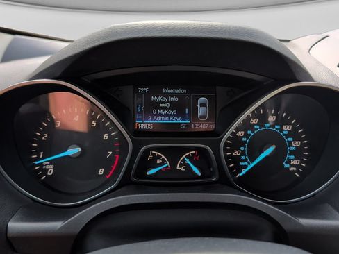 Used 2015 Ford Escape SE w/ Equipment Group 201A AWD/4WD image 10