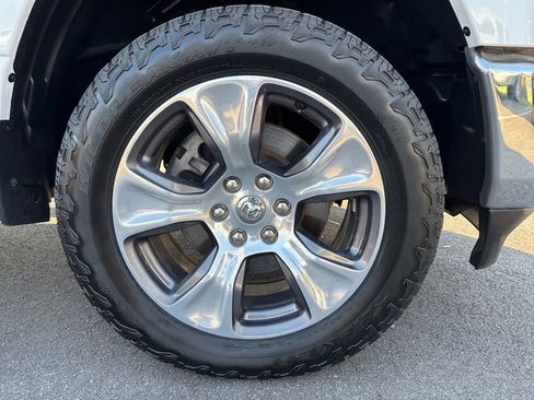Used 2023 RAM 1500 Laramie AWD/4WD image 12