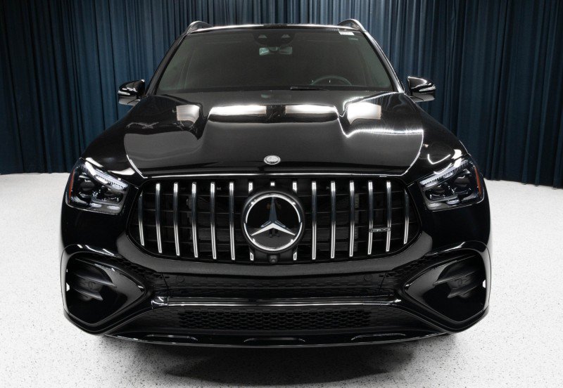 New 2026 Mercedes-Benz GLE 53 AMG 4MATIC image 2