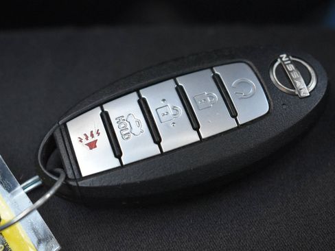Used 2024 Nissan Altima 2.5 SV FWD image 32