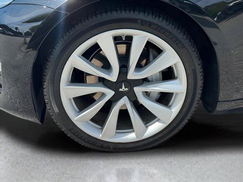 Used 2018 Tesla Model 3 Long Range AWD/4WD image 9