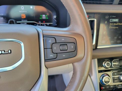 Used 2023 GMC Yukon XL Denali w/ Denali Reserve Package image 16