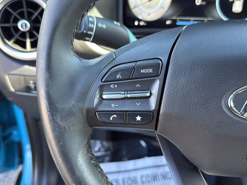 Used 2023 Hyundai Kona Limited image 15