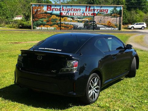 Used 2016 Scion tC FWD image 5