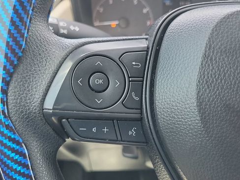 Certified 2025 Toyota Corolla Cross L FWD image 19