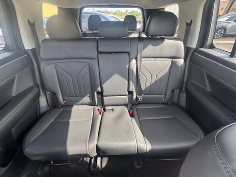 Used 2026 Hyundai Santa Fe SEL AWD/4WD image 40