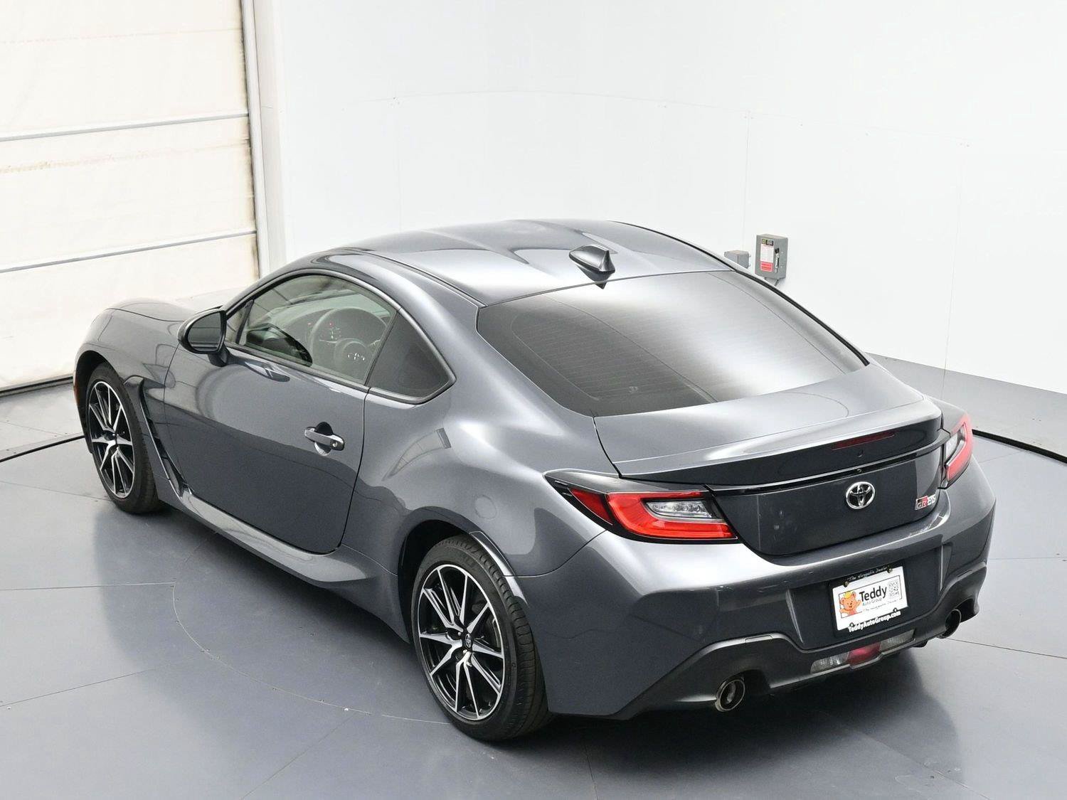 Used 2024 Toyota GR86 RWD image 29