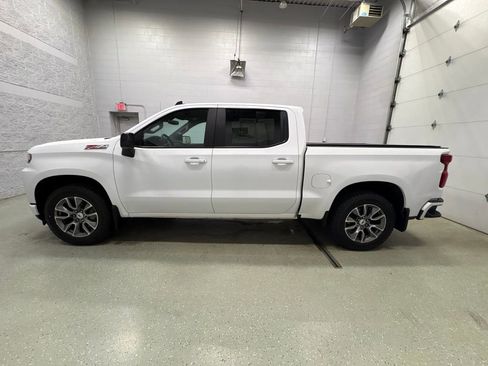 Used 2020 Chevrolet Silverado 1500 RST AWD/4WD image 10