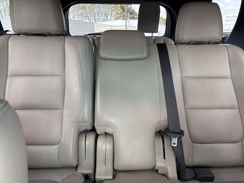 Used 2014 Ford Explorer XLT w/ Equipment Group 202A image 13