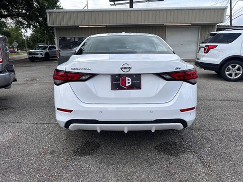 Used 2023 Nissan Sentra SV FWD image 8