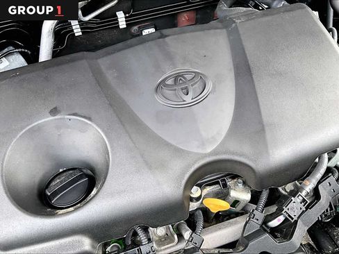 Used 2022 Toyota RAV4 XLE w/ Convenience Package AWD/4WD image 31