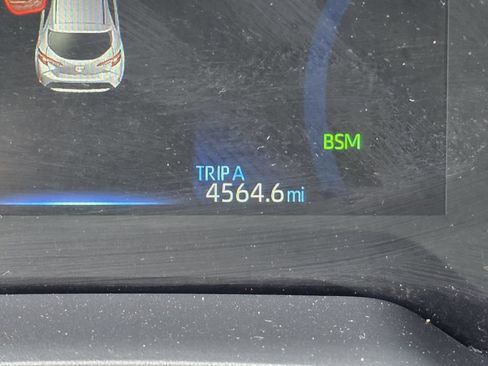 Used 2022 Toyota Corolla XSE FWD image 27
