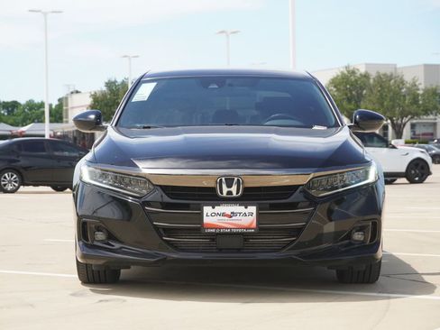 Used 2021 Honda Accord Sport image 3