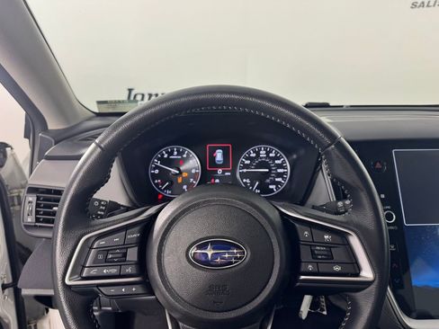 Used 2024 Subaru Outback Premium image 19