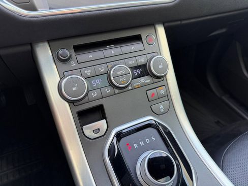 Used 2016 Land Rover Range Rover Evoque SE AWD/4WD image 18