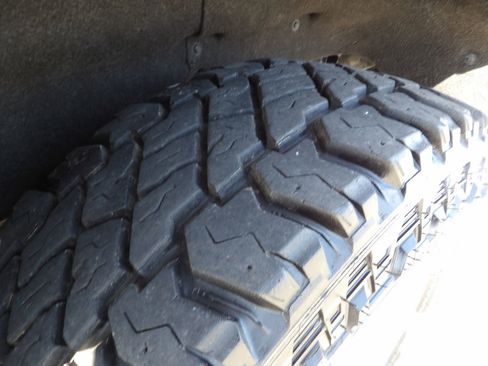 Used 2020 Chevrolet Silverado 1500 LT w/ Convenience Package image 55