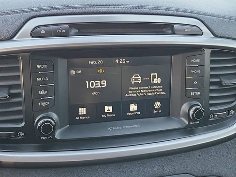 Used 2019 Kia Sorento EX image 26