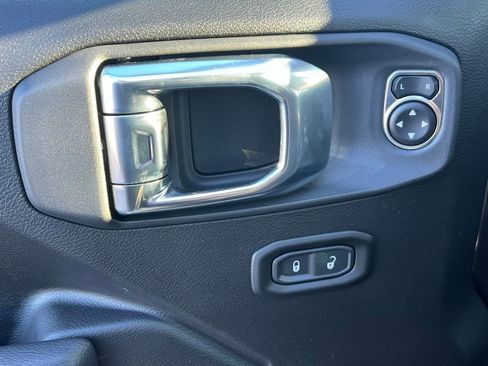 New 2026 Jeep Gladiator Mojave image 48