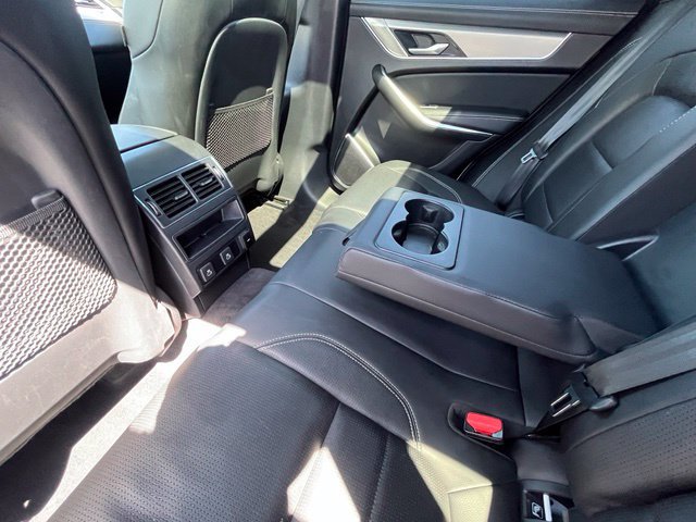 Used 2025 Jaguar F-PACE R-Dynamic S AWD/4WD image 28
