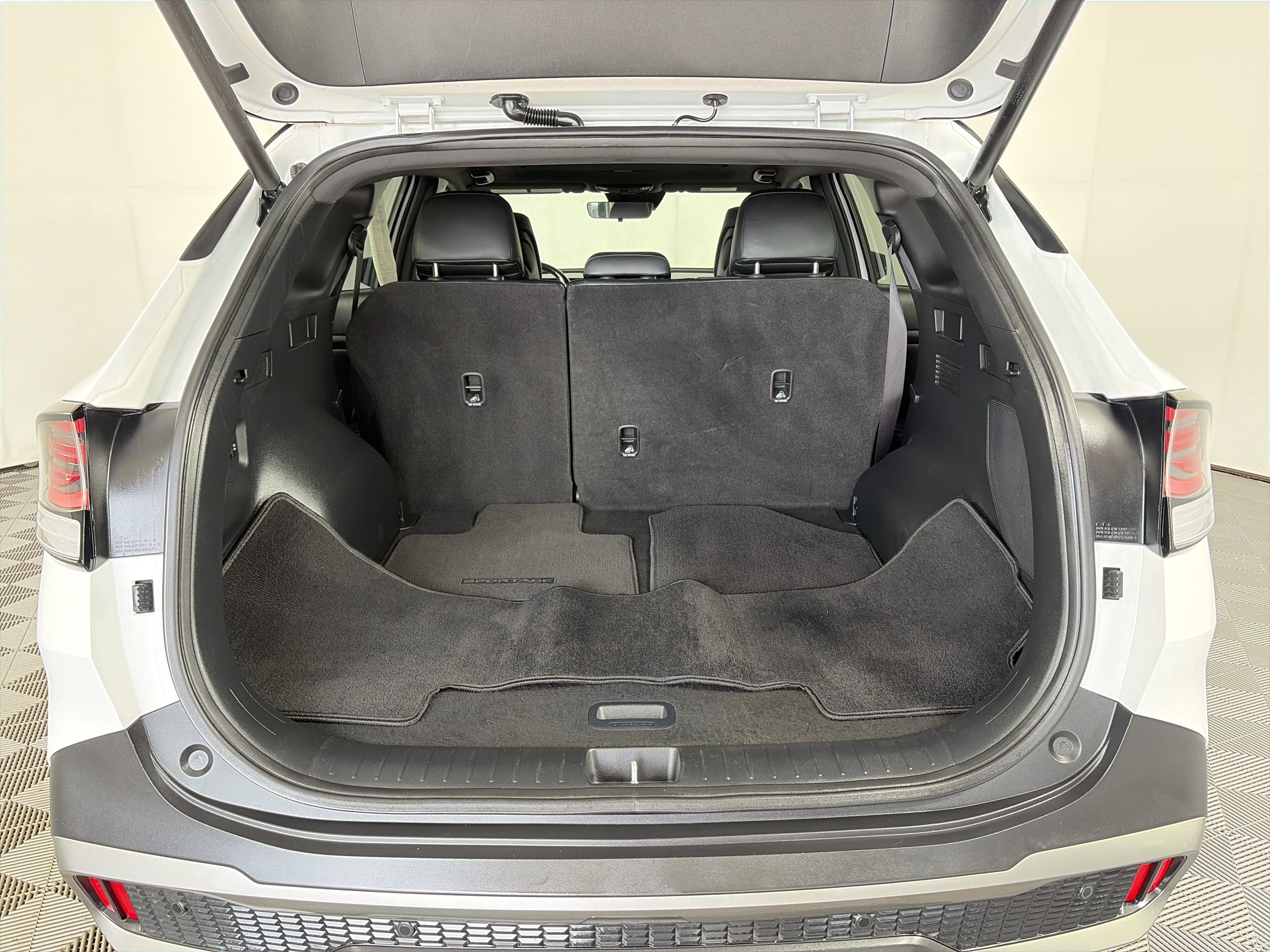 Certified 2023 Kia Sportage X-Pro Prestige AWD/4WD image 14
