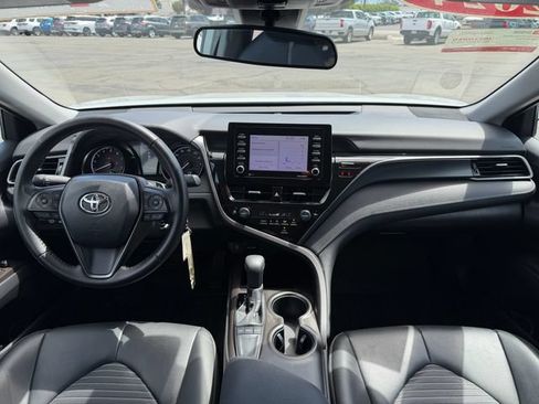 Used 2024 Toyota Camry SE FWD image 17