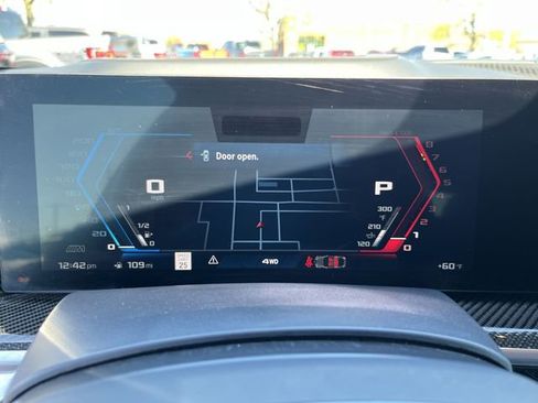 Used 2025 BMW X6 M Competition w/ Executive Package AWD/4WD image 12