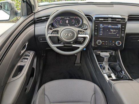 New 2024 Hyundai Tucson SE image 10