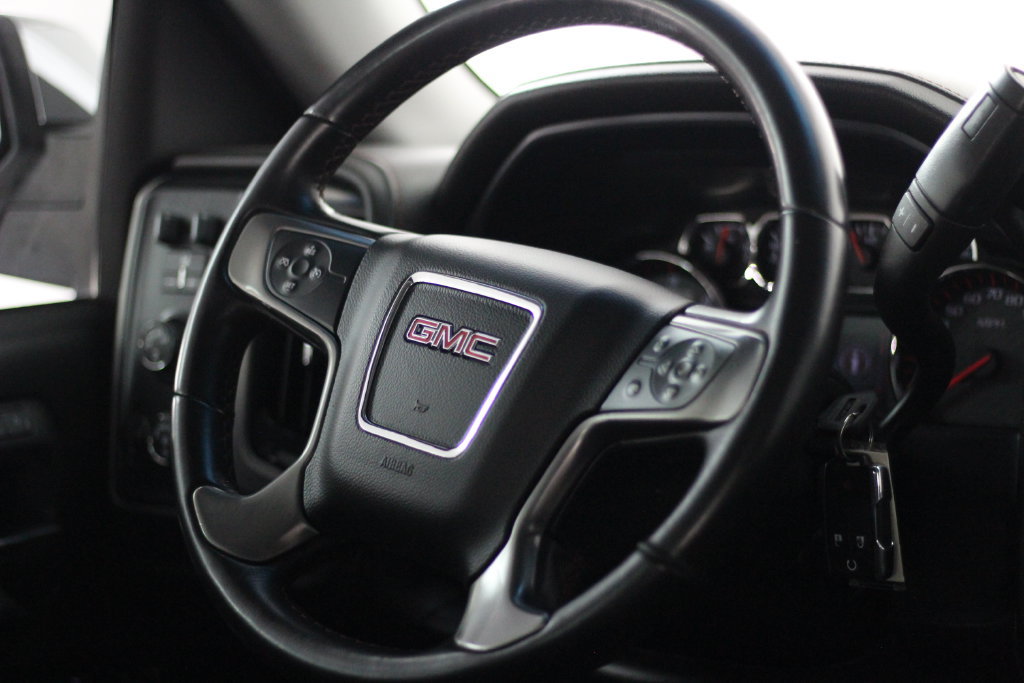 Used 2015 GMC Sierra 1500 SLT w/ All-Terrain Package AWD/4WD image 11