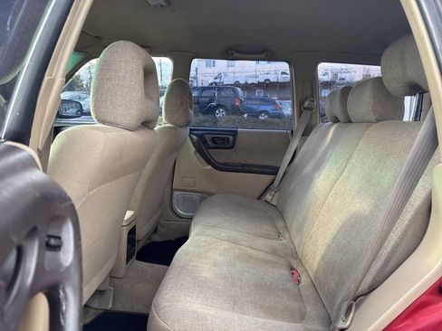 Used 2001 Subaru Forester L image 16