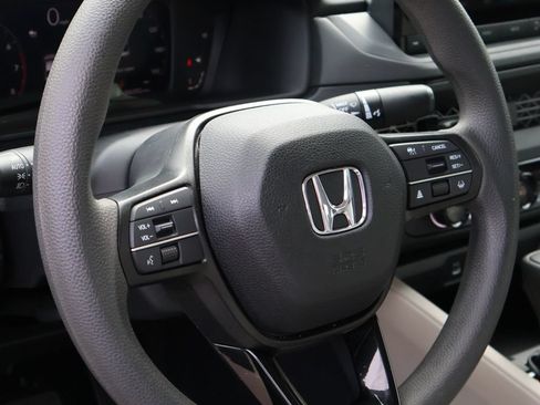 Certified 2024 Honda Accord LX image 17
