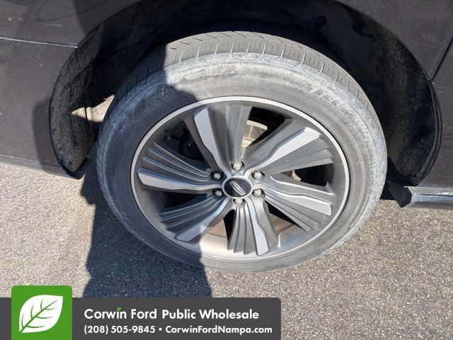Used 2019 Lincoln Navigator L Reserve AWD/4WD image 11