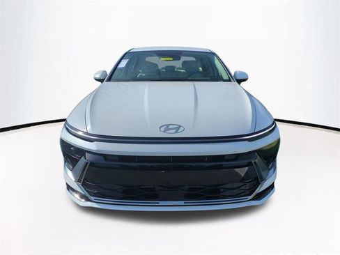 New 2026 Hyundai Sonata SEL FWD image 3