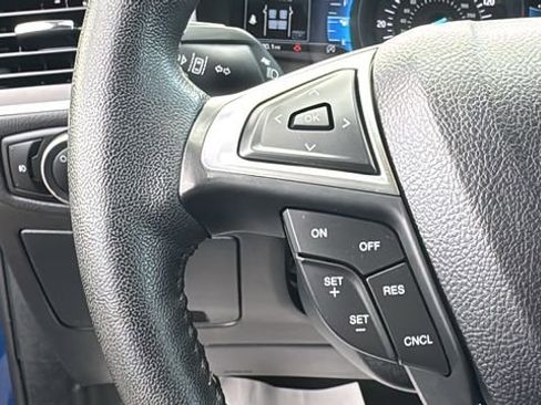 Certified 2024 Ford Edge SEL w/ Sport Appearance Package image 17