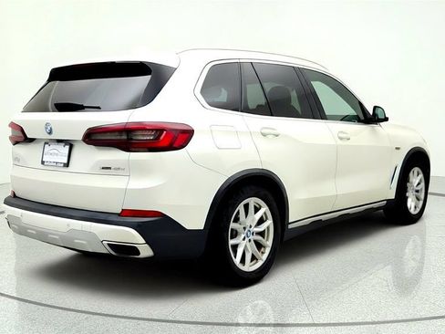 Used 2022 BMW X5 xDrive45e w/ Premium Package AWD/4WD image 5