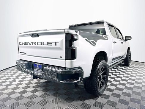 Used 2020 Chevrolet Silverado 1500 LT w/ Fleet Comfort Package image 9