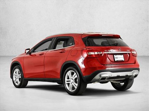 Used 2018 Mercedes-Benz GLA 250 4MATIC image 9
