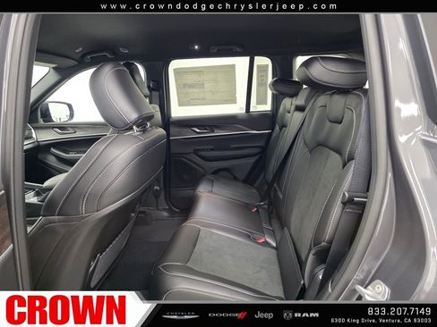 New 2026 Jeep Grand Cherokee Altitude RWD image 12