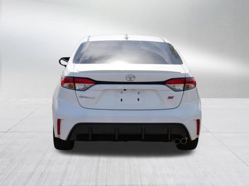 Used 2024 Toyota Corolla SE FWD image 6