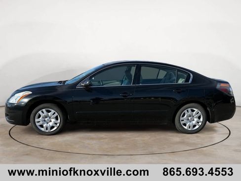 Used 2011 Nissan Altima 2.5 image 6